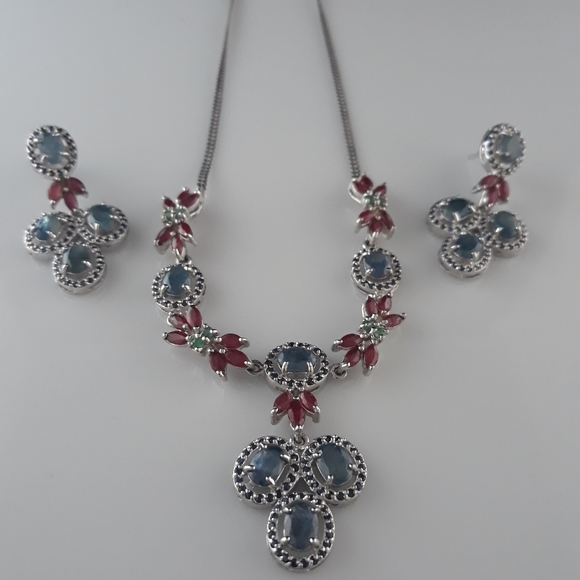Blue Sapphire, Green Emerald, Red Ruby Set - Picture 4 of 14